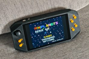 This Arduino-Powered Retro Handheld Is One Anyone Can Build at Home