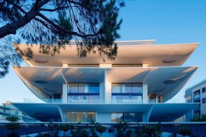 Where Sculptural Balconies Meet Mediterranean Light and Coastal Living