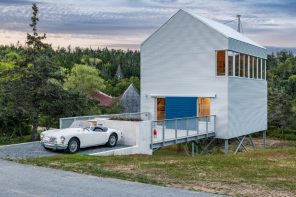 Why This 1,050 Sq Ft Upside-Down Cottage Beats a McMansion