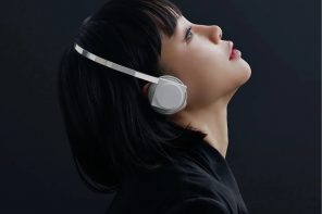 103g Over-Ears That Actually Disappear Into Your Outfit