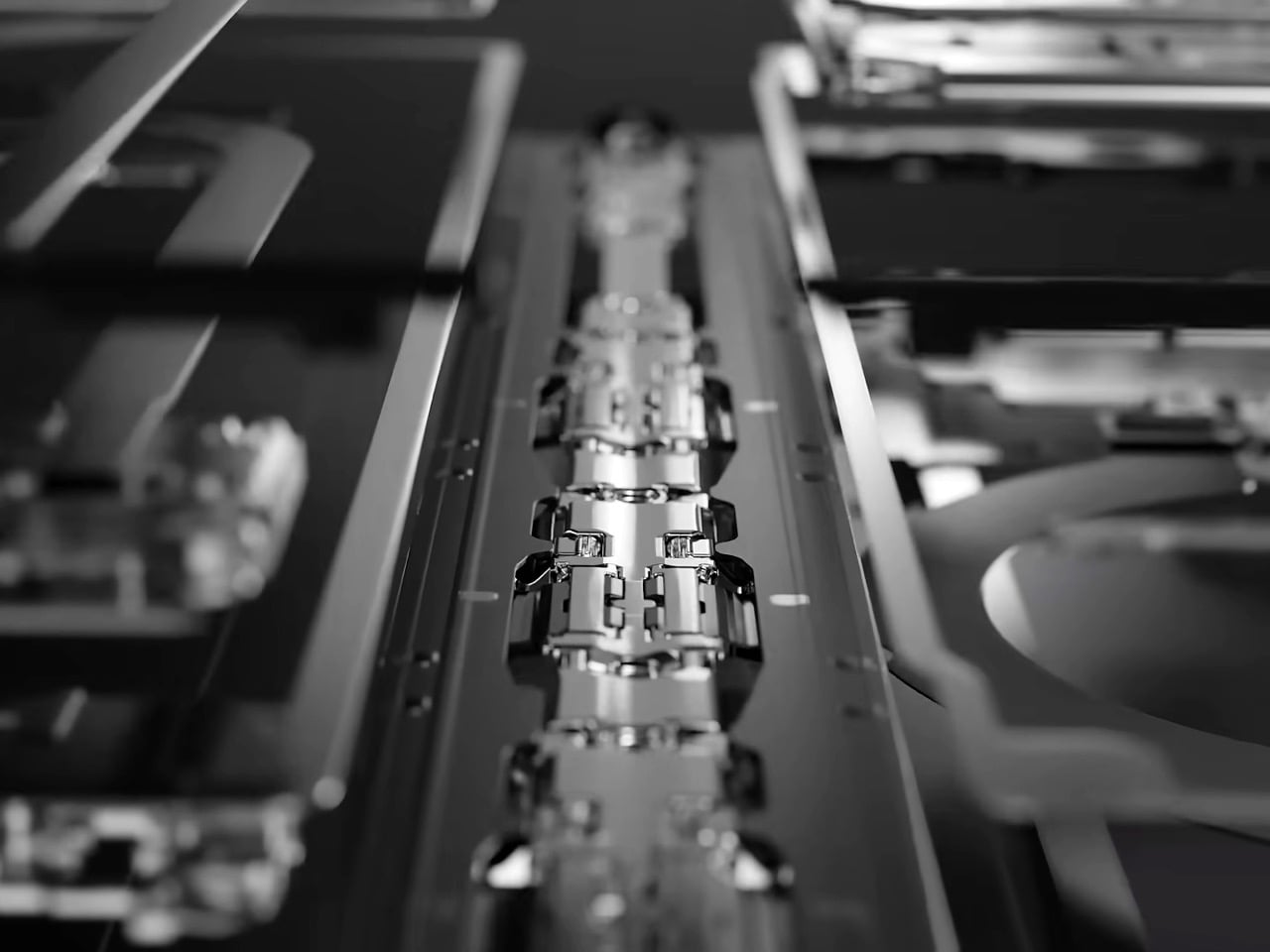 Samsung Galaxy Z Fold8 Hinge Close-up