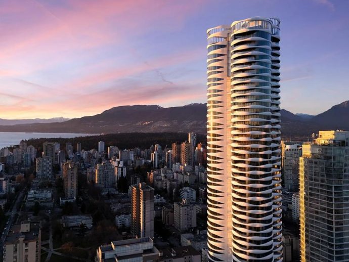 This Tower Solved a City’s Loneliness Problem — and Still Bowed to a 1911 Church