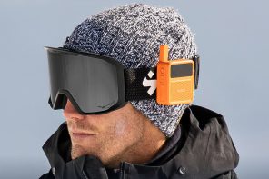 Poclink Motion Ultra is a modern walkie-talkie with LTE, GPS, SOS, and Zero Monthly Fees