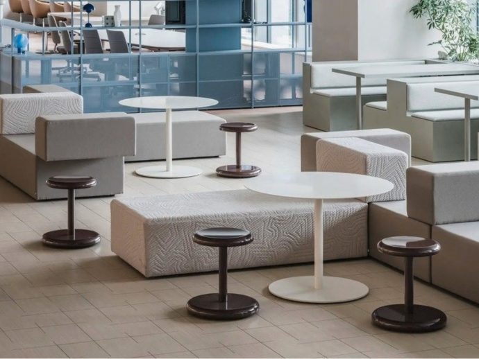 Nobody Will Guess This Stool Actually Has Wheels