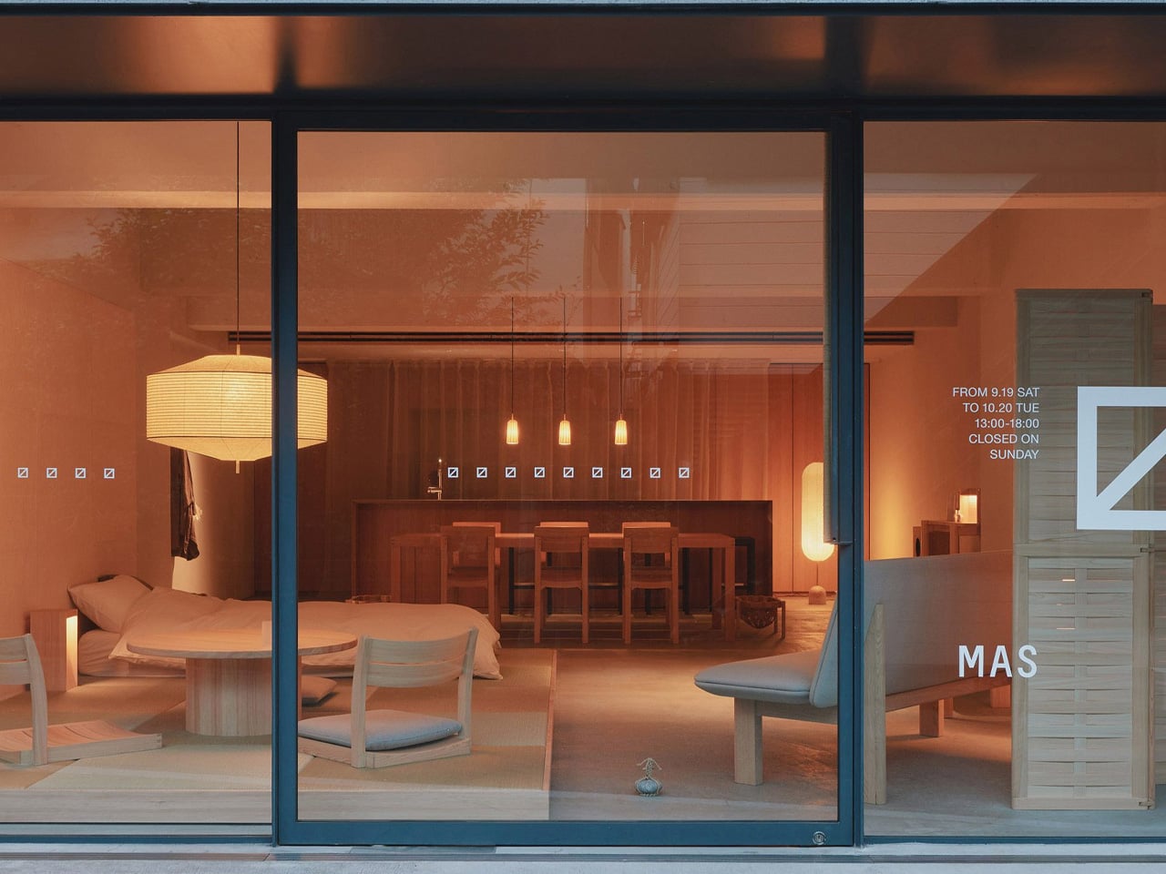 This Tokyo Furniture Showroom Vanished Into a Traditional Japanese Inn