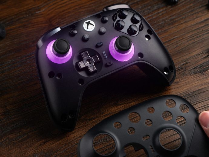 The 8BitDo Ultimate 3E Is the LEGO Set of Gaming Controllers