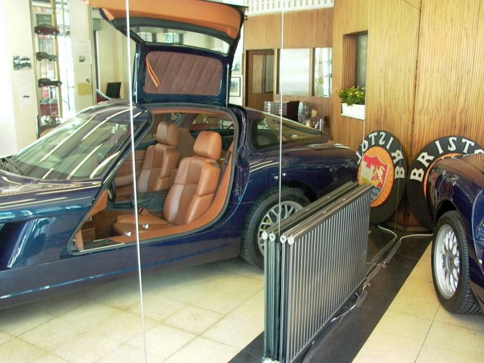 The Bristol Fighter is back, and only 5 people can own this 600HP V10 GT