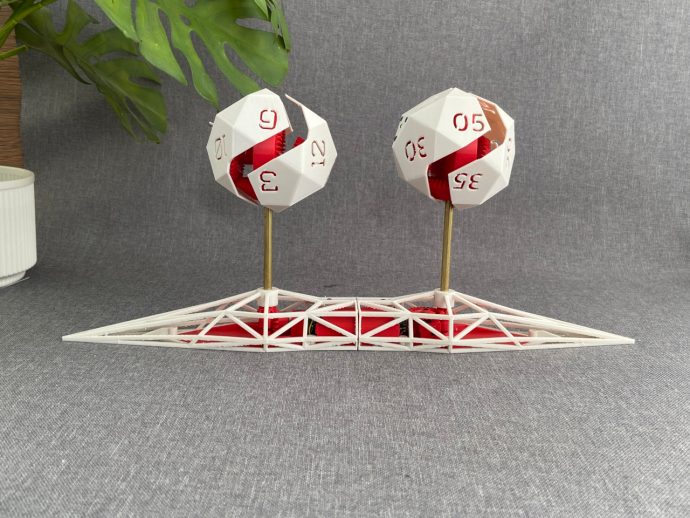 The Clock That Works Like a Music Box, With Dice Instead of Bells