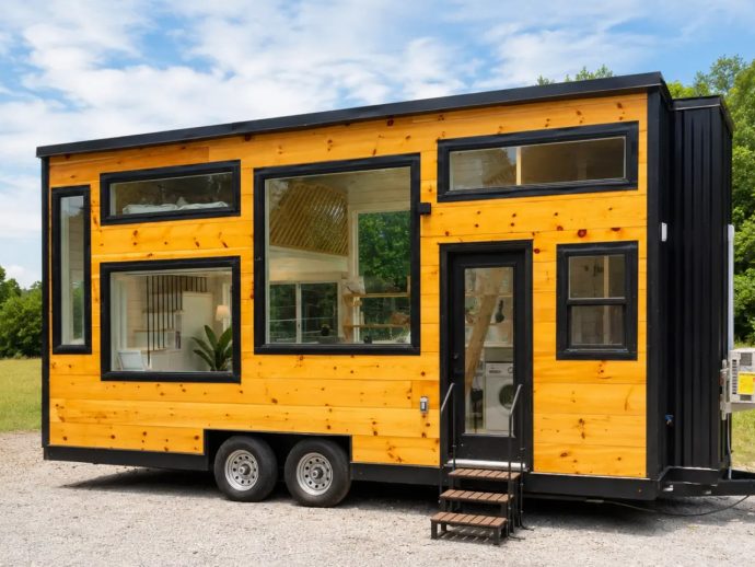 A 24-Foot Tiny Home With Two Lofts, a Dishwasher, and a Real Home Office