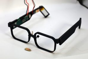 These smart glasses turn your blinks into electricity