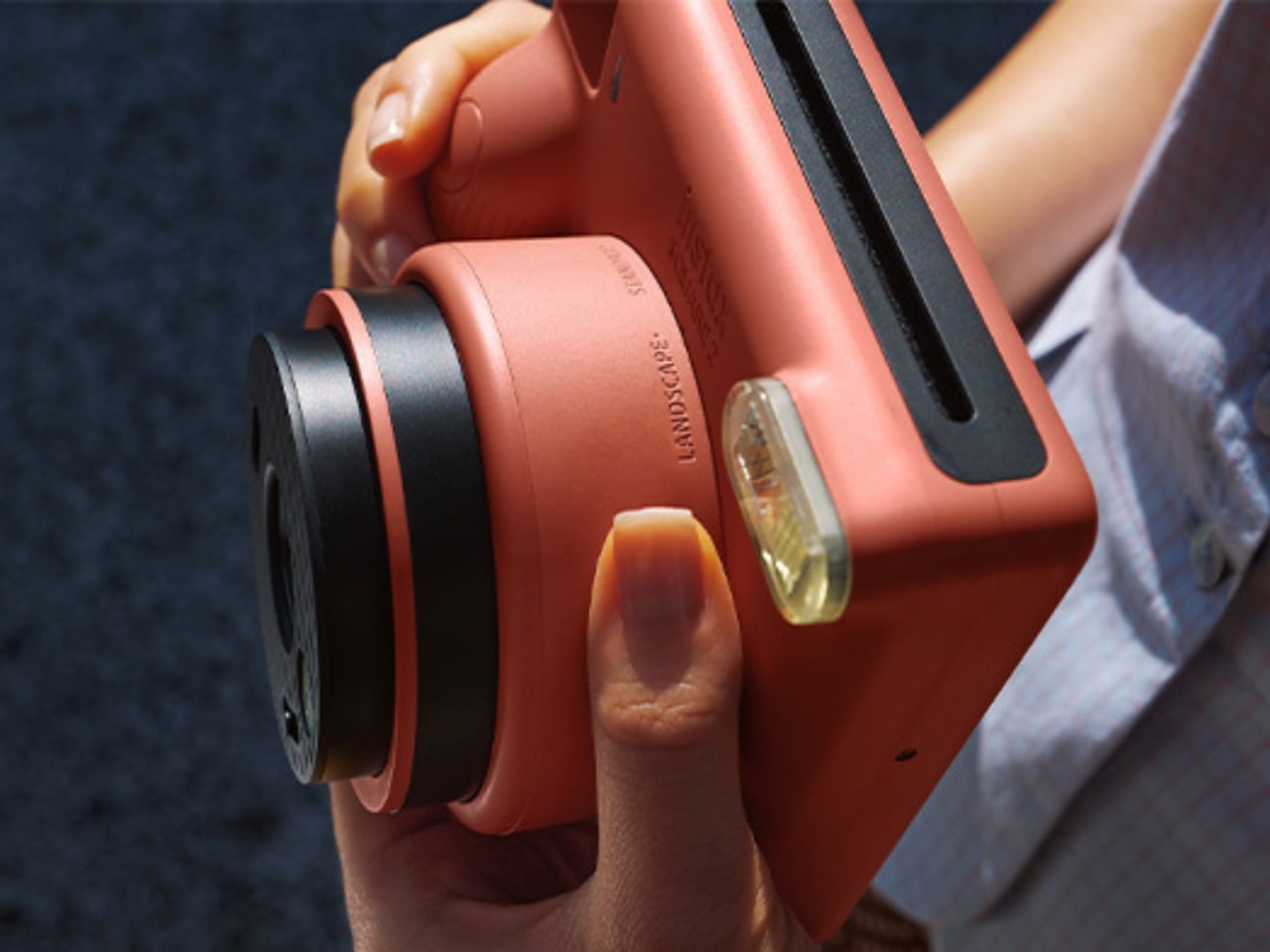 Fujifilm’s Instax SQUARE 2 Adds Color Filters Without an App