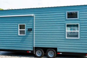 This Tiny Home Fits a Downstairs Bedroom and Two Lofts Into 24 Feet